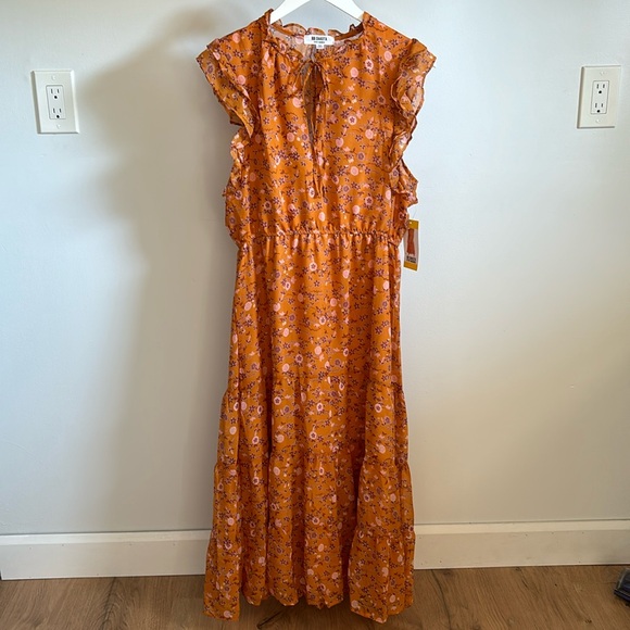 Steve Madden Ditsy midi dress. - Picture 1 of 8